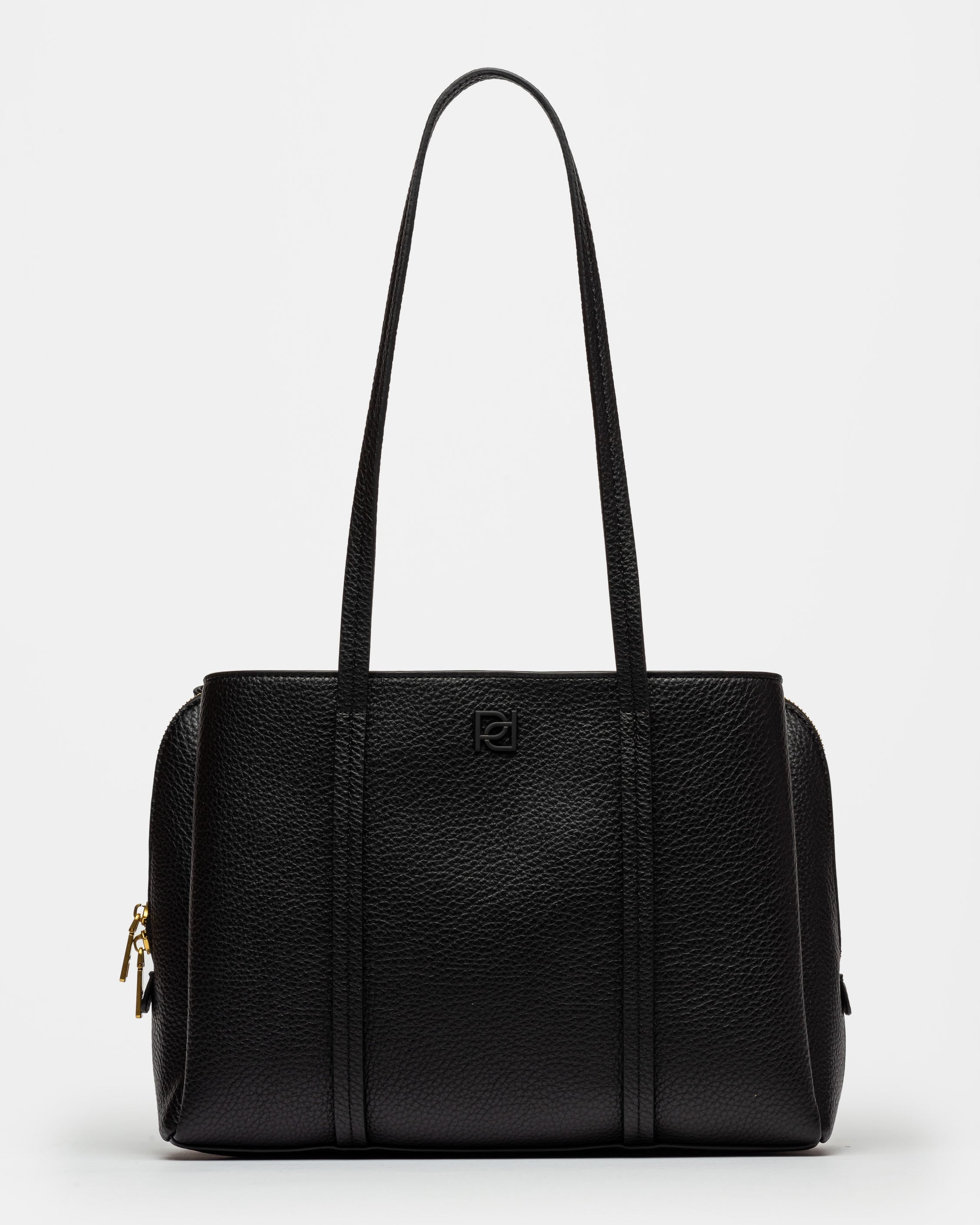 CARTERA AL HOMBRO OSLO EN EFECTO CUERO GRANEADO - ARS 6659.43